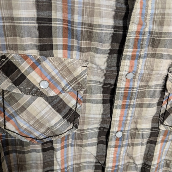 Pearl snap shirt - Picture 4 of 6